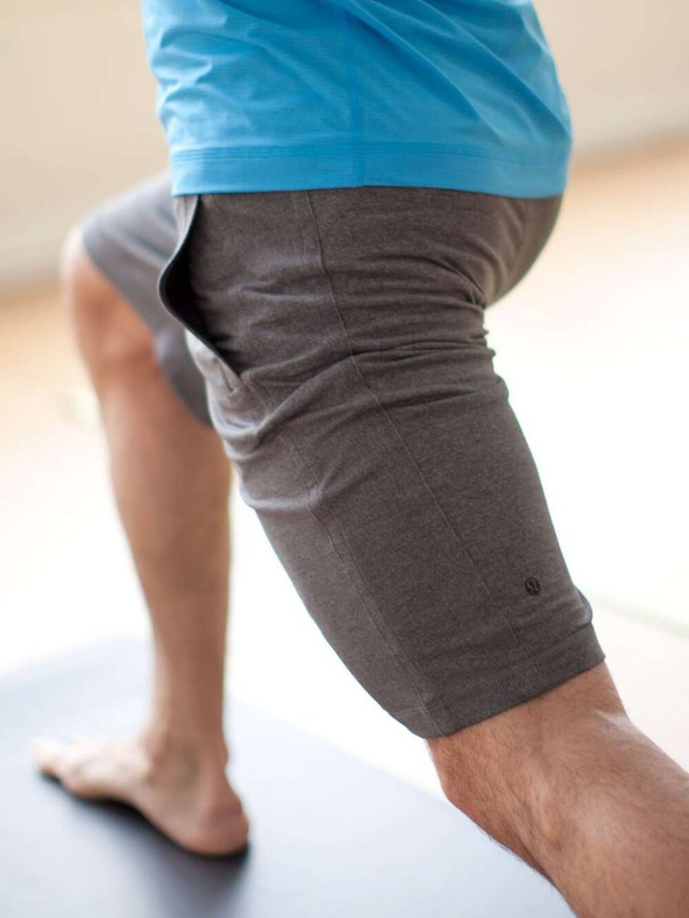 Lululemon Power Yoga Short Heathered Soot / Black size 36